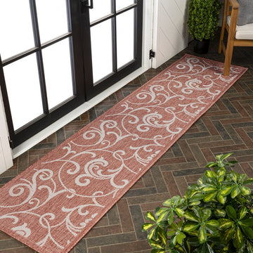 Maribel Traditional Classic All-Over Scroll Area Rug